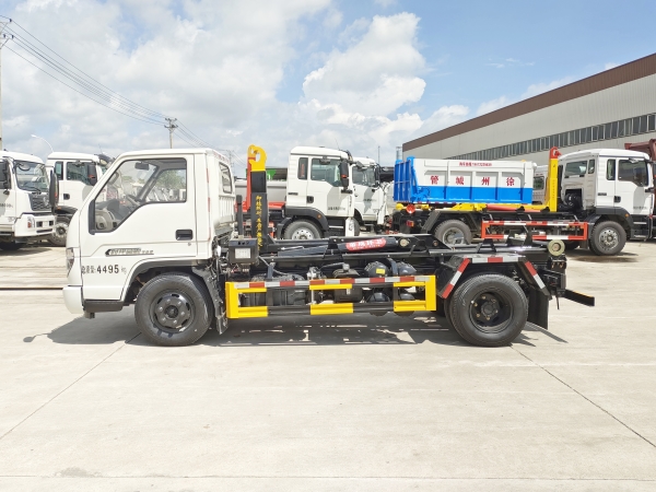 HDW5047ZXXBJ6車(chē)廂可卸式垃圾車(chē)（福田時(shí)代金剛）