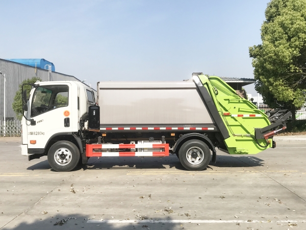 HDW5083ZYSCG6型壓縮式垃圾車（大運(yùn)）6m3